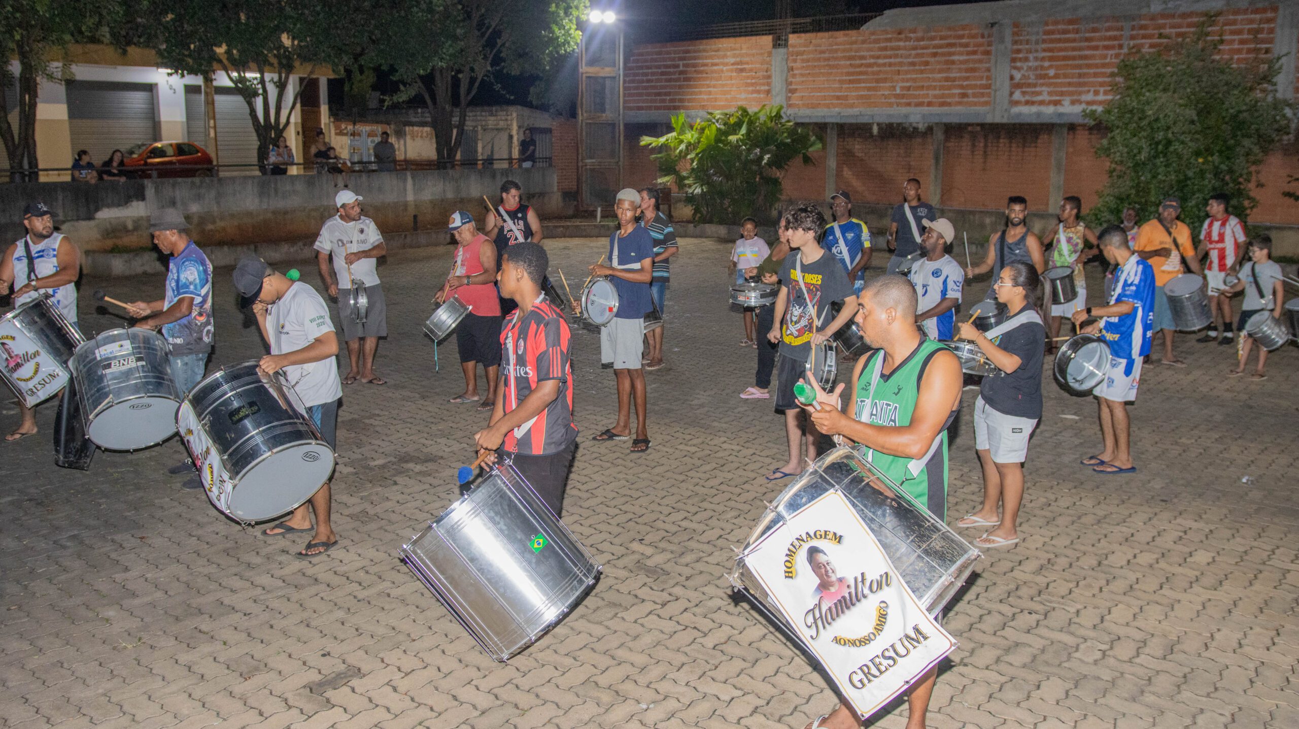 Unidos do Morro dá show já no primeiro ensaio para o Carnaval 2025!